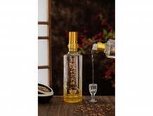 瀘州迎賓酒（奪彩）